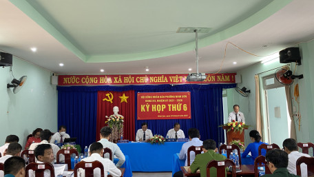 Quang cảnh kỳ họp