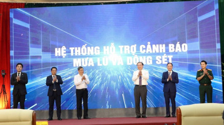 Lần đầu tiên có hệ thống cảnh báo sớm dông, sét, mưa lũ bao phủ toàn quốc