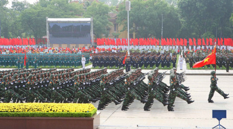 Quân đội Nhân dân Việt Nam phát huy truyền thống anh hùng, từng bước tiến lên chính quy, hiện đại