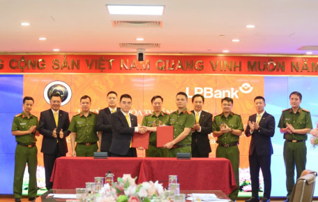 LPBank hợp tác với Bộ Công an triển khai dịch vụ số trên ứng dụng VNeID