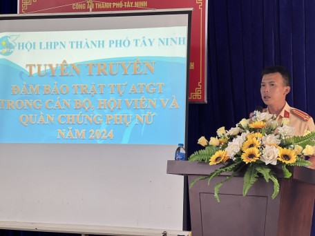 Hội LHPN Thành phố Tây Ninh tuyên truyền an toàn giao thông năm 2024