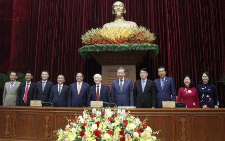 Bế mạc Hội nghị lần thứ chín Ban Chấp hành Trung ương Đảng khoá XIII